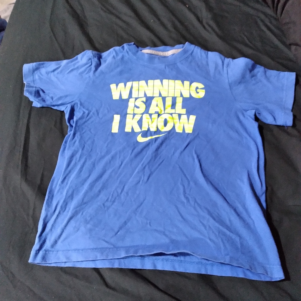 Nike boy shirt